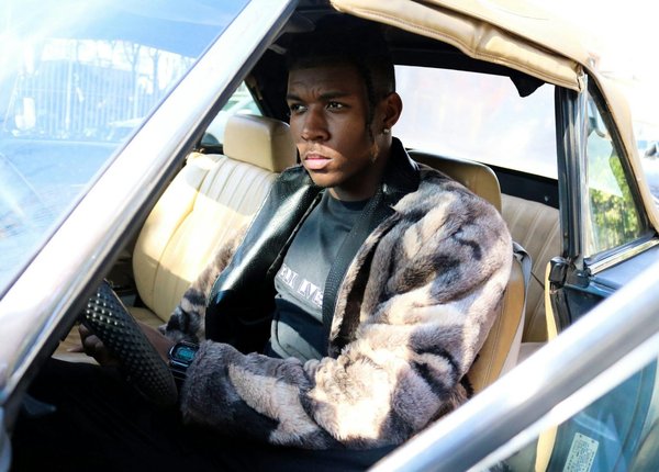 How Can British Women's Fashion Embrace More Sustainable Practices?